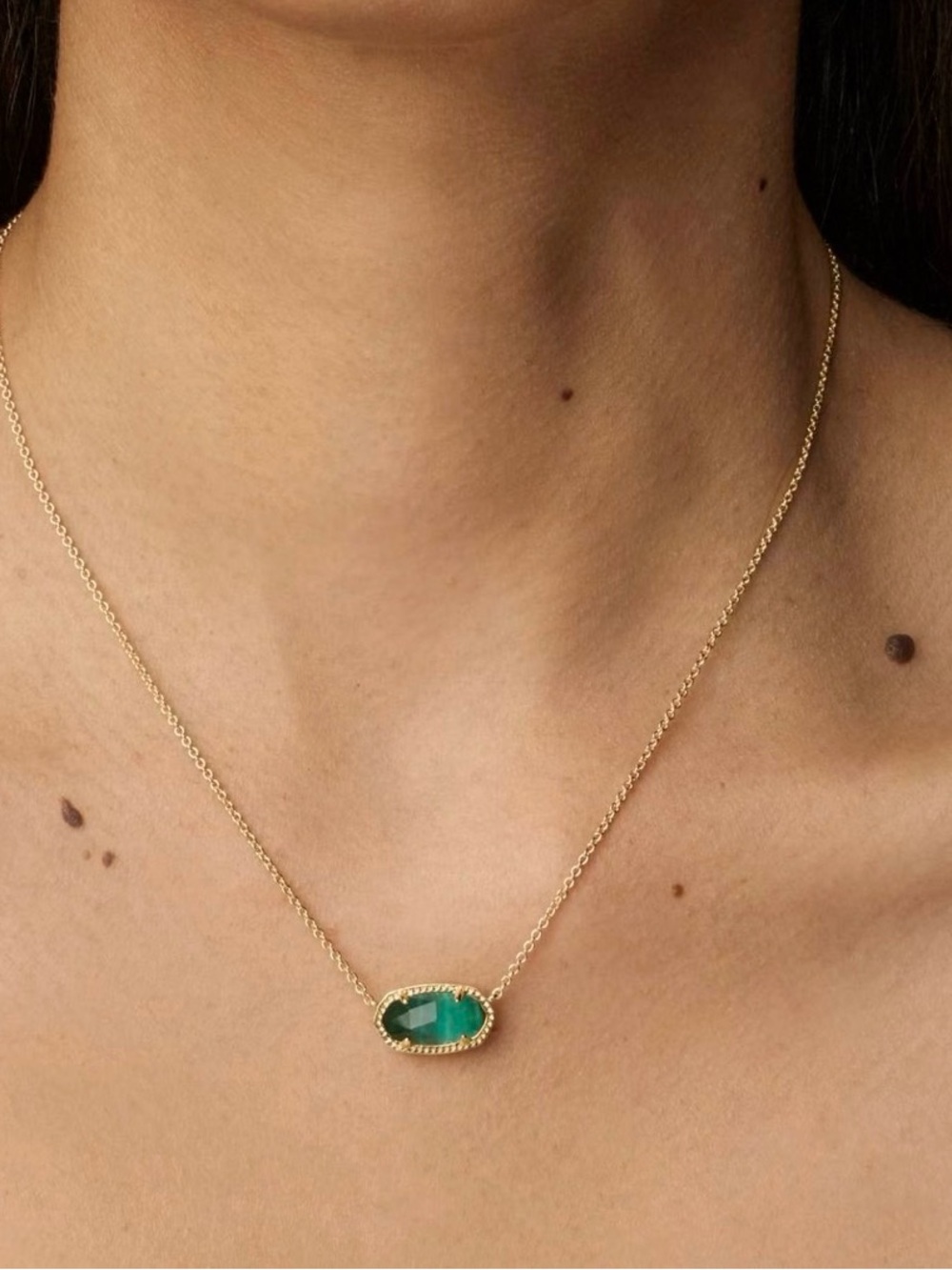 Kendra Scott Gold Necklace with Emerald Green Oval Pendant